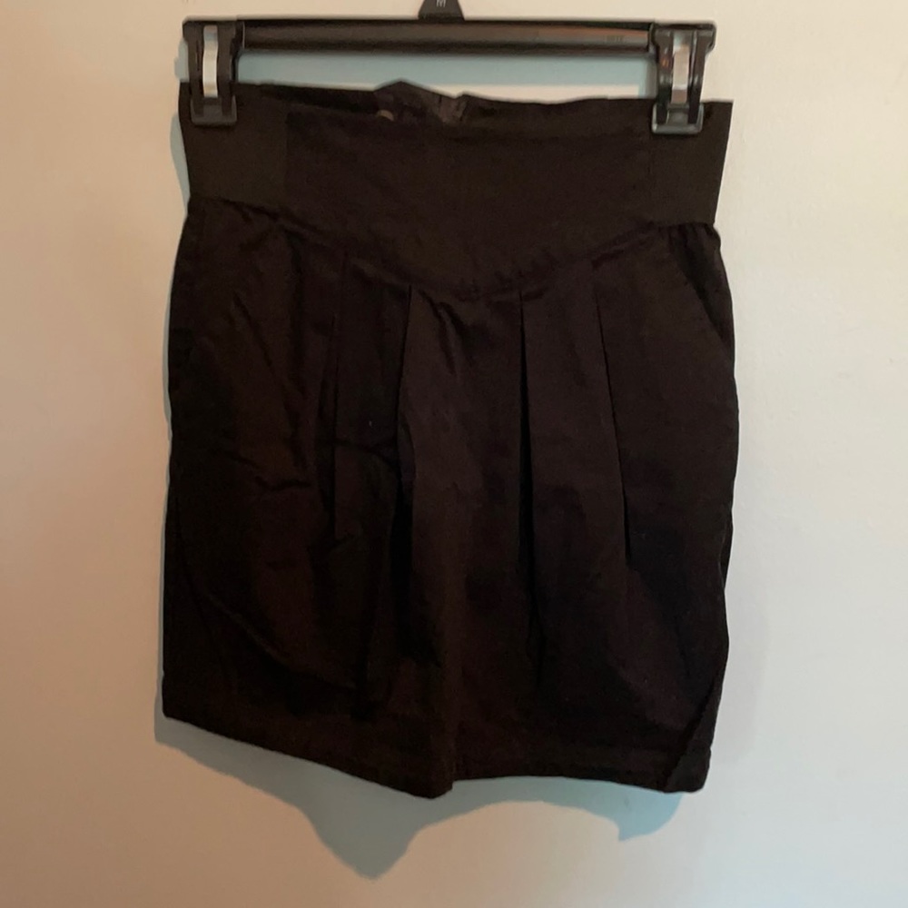 Pencil skirt
